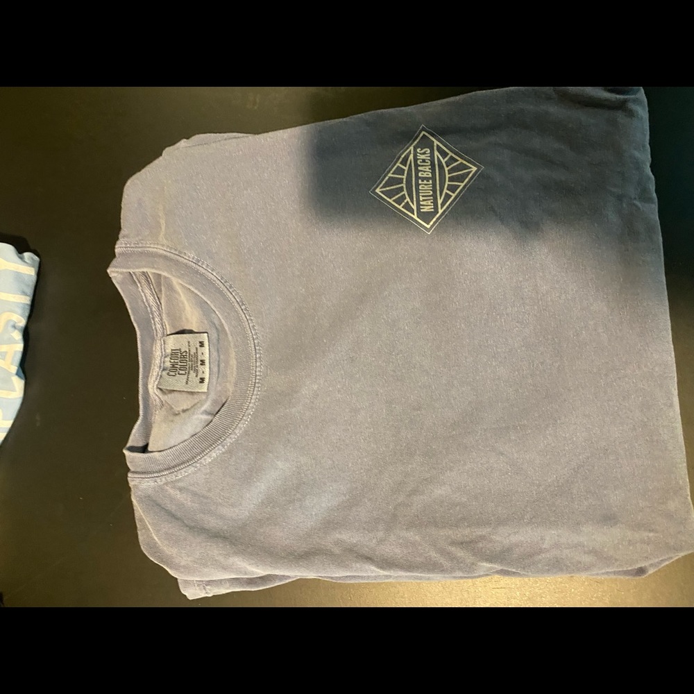 Navy Nature back T-shirt - barley worn